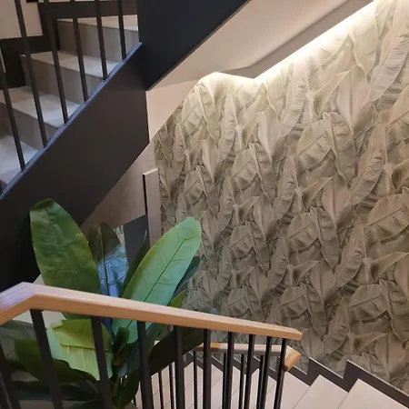 アパートホテル Cies Luxury Suitel Areosa 22 4*