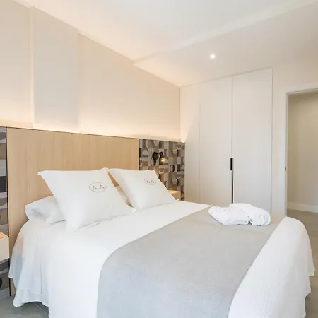 アパートホテル Cies Luxury Suitel Areosa 22 ヴィーゴ