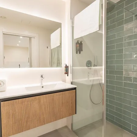 Cies Luxury Suitel Areosa 22 4* Vigo