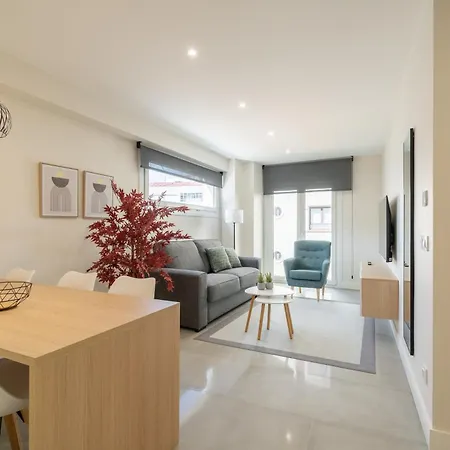 Cies Luxury Suitel Areosa 22 アパートホテル ヴィーゴ