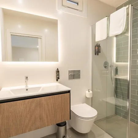 アパートホテル Cies Luxury Suitel Areosa 22 ヴィーゴ