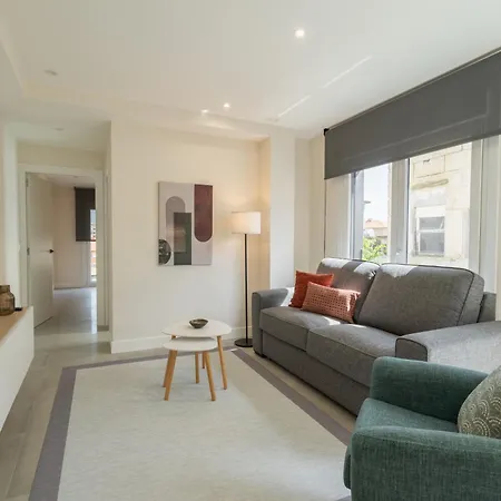 アパートホテル Cies Luxury Suitel Areosa 22 ヴィーゴ